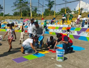 Veolia celebró los 489 años de Cali con jornada de embellecimiento en el Parque del Amor